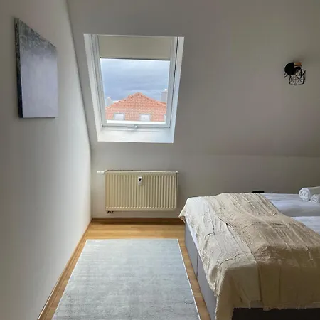 Raha - Ihr Rueckzugsort Mit Panoramablick - Hbf - Vollausstattung - Gratis Parkplatz Apartment