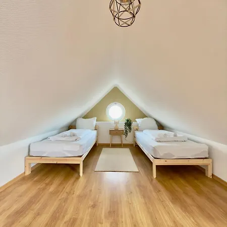 Apartment Raha - Ihr Rueckzugsort Mit Panoramablick - Hbf - Vollausstattung - Gratis Parkplatz Erfurt