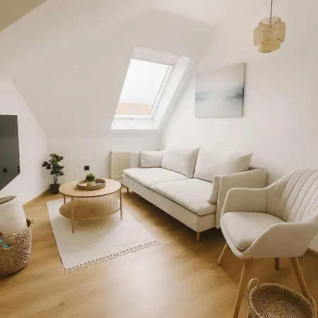 Apartamento Raha - Ihr Rueckzugsort Mit Panoramablick - Hbf - Vollausstattung - Privat Parkplatz Erfurt
