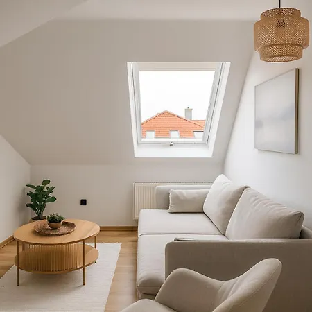 Apartamento Raha - Ihr Rückzugsort Mit Panoramablick - Hbf - Vollausstattung - Privat Parkplatz