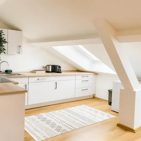 Raha - Ihr Rueckzugsort Mit Panoramablick - Hbf - Vollausstattung - Privat Parkplatz Erfurt