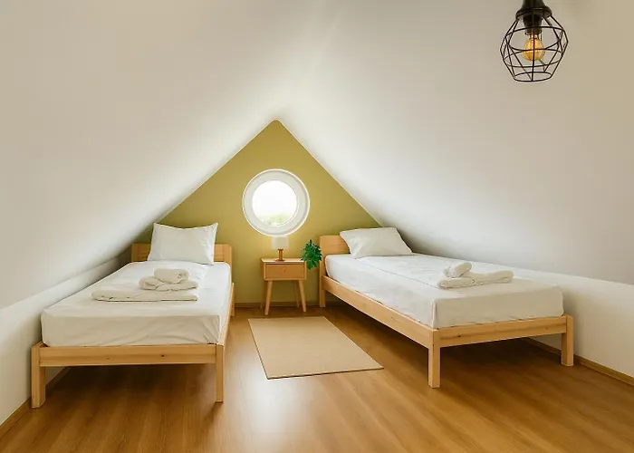 Raha - Ihr Rückzugsort Mit Panoramablick - Hbf - Vollausstattung - Privat Parkplatz Apartamento