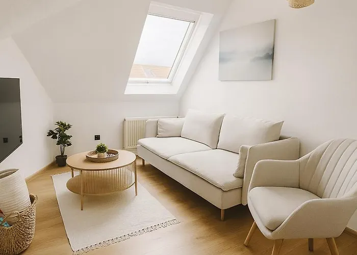 Apartamento Raha - Ihr Rückzugsort Mit Panoramablick - Hbf - Vollausstattung - Privat Parkplatz Érfurt