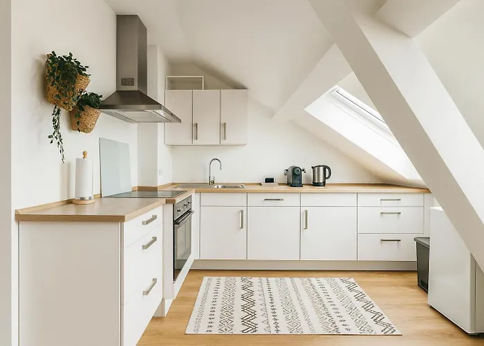 Raha - Ihr Rueckzugsort Mit Panoramablick - Hbf - Vollausstattung - Privat Parkplatz Apartamento *