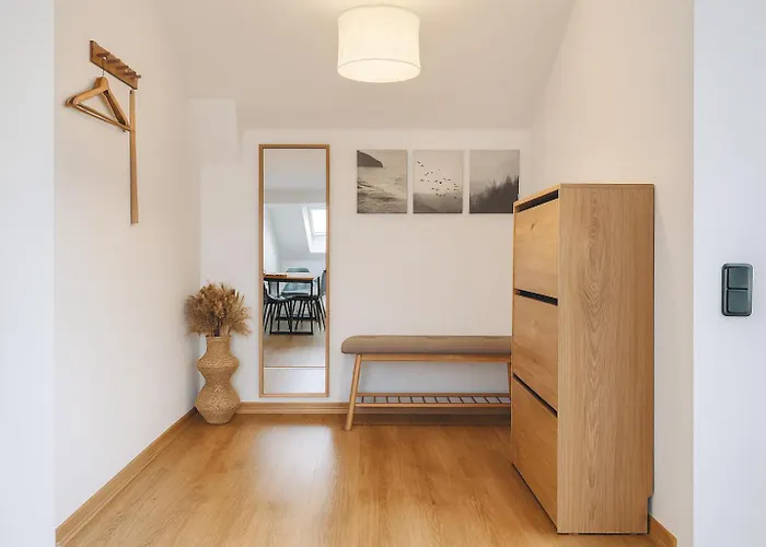 Raha - Ihr Rueckzugsort Mit Panoramablick - Hbf - Vollausstattung - Privat Parkplatz Apartamento